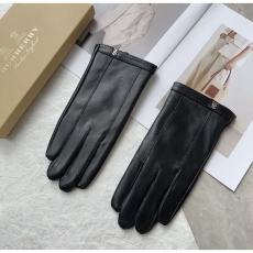 Burberry Gloves